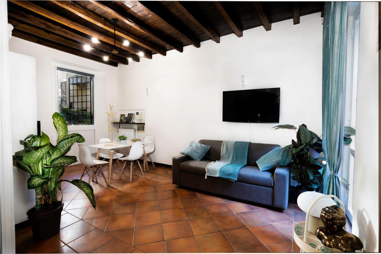 Quiet Trevi Fountain With Patio And Backyard Apartamento *