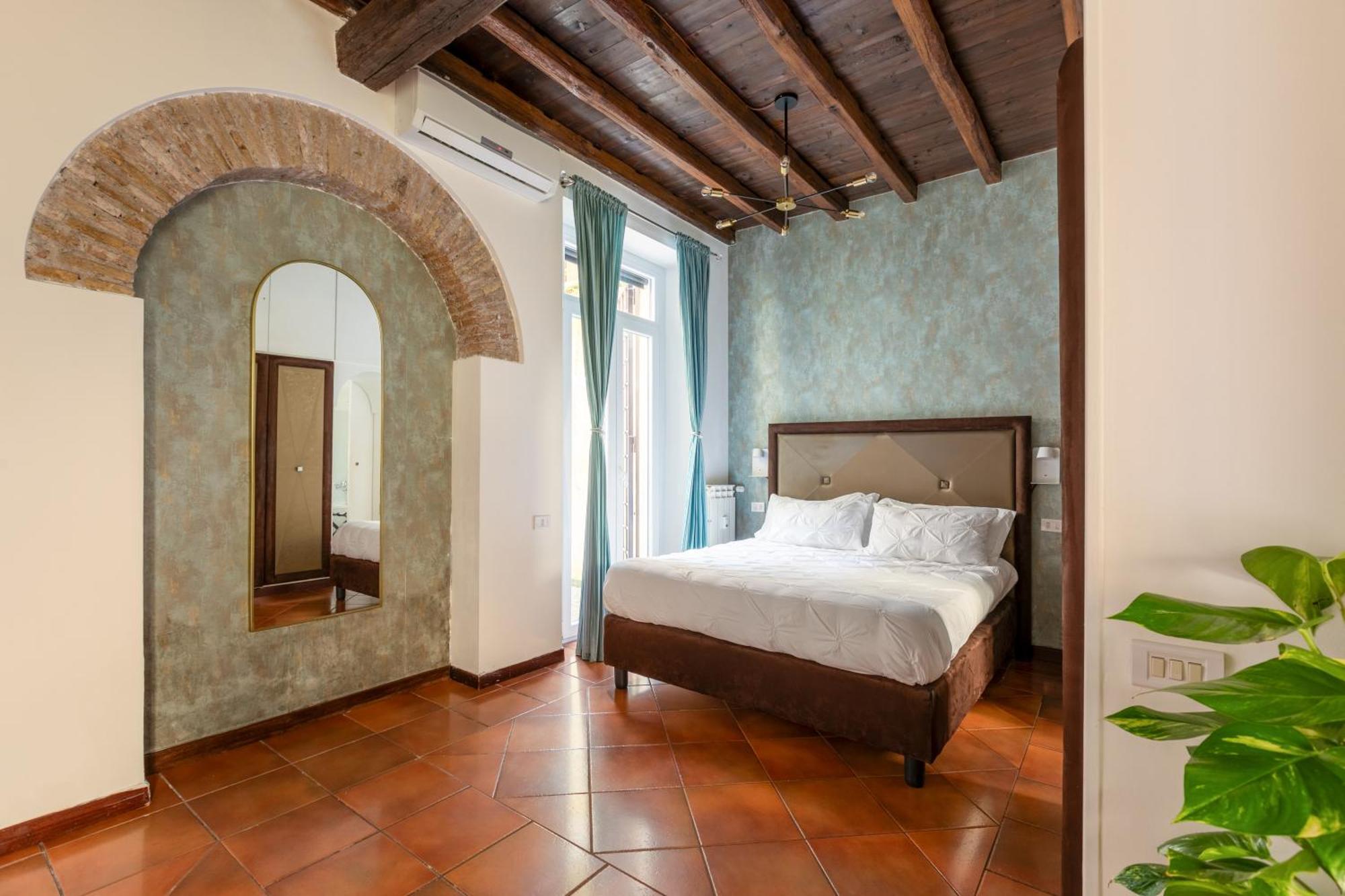 Quiet Trevi Fountain With Patio And Backyard Apartamento *